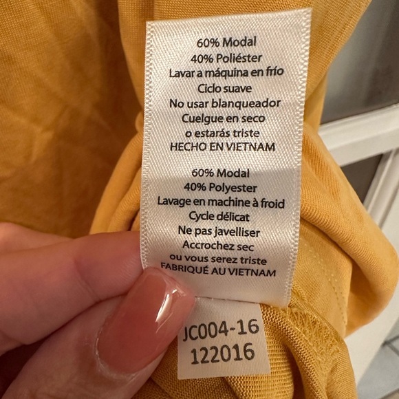 LuLaRoe Golden Yellow Mustard Irma High Low Relaxed Oversized Tunic Plus Size 2X - Picture 7 of 8